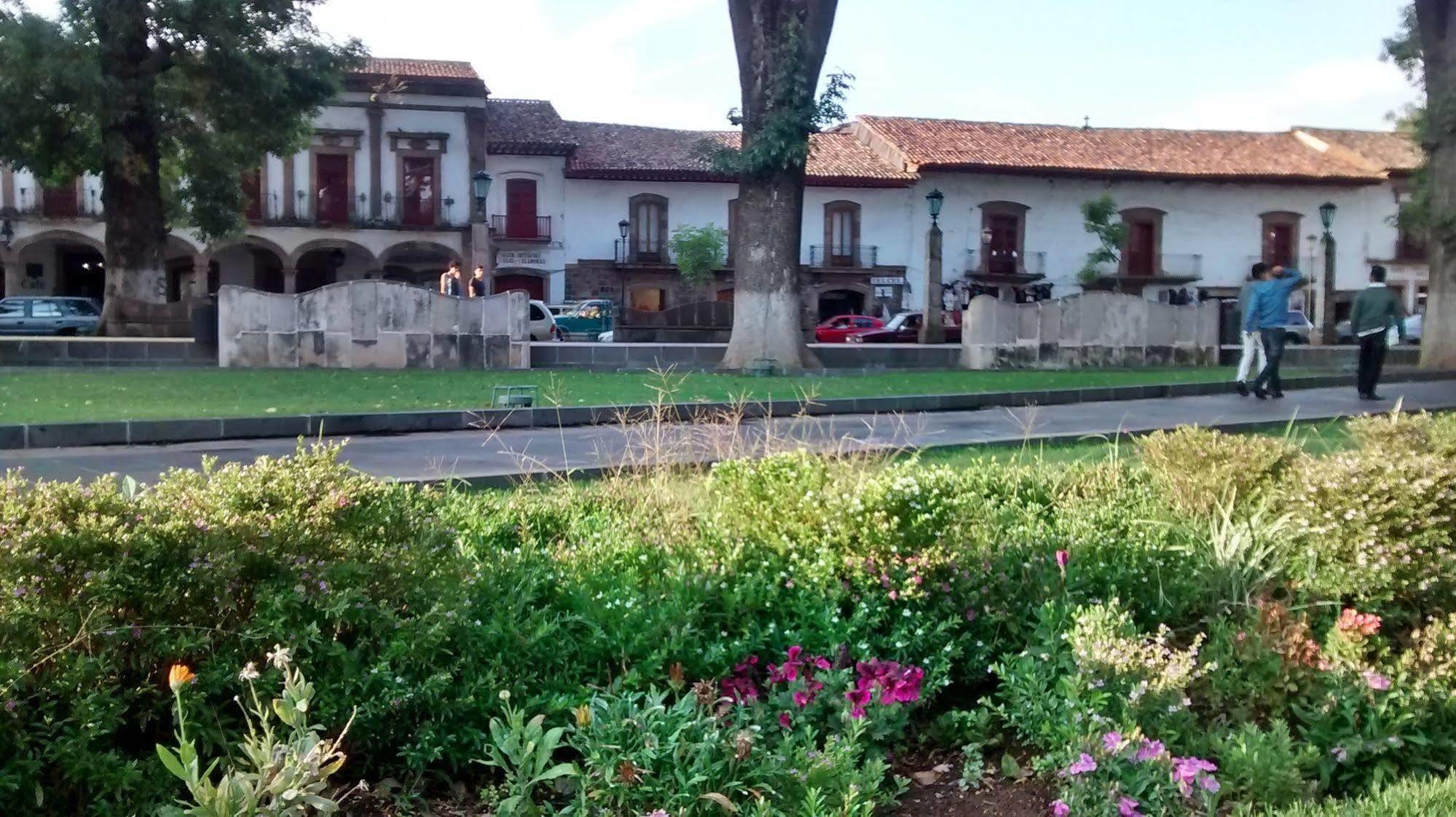 Hotel Casa Del Naranjo Pátzcuaro Exterior foto